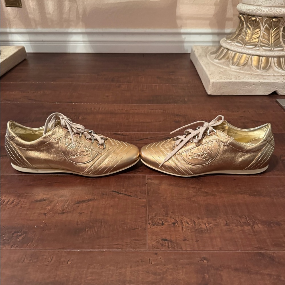 NEW VERSACE WOMEN’S LOGO MEDUSA LOW TOP SNEAKERS SIZE 37.5